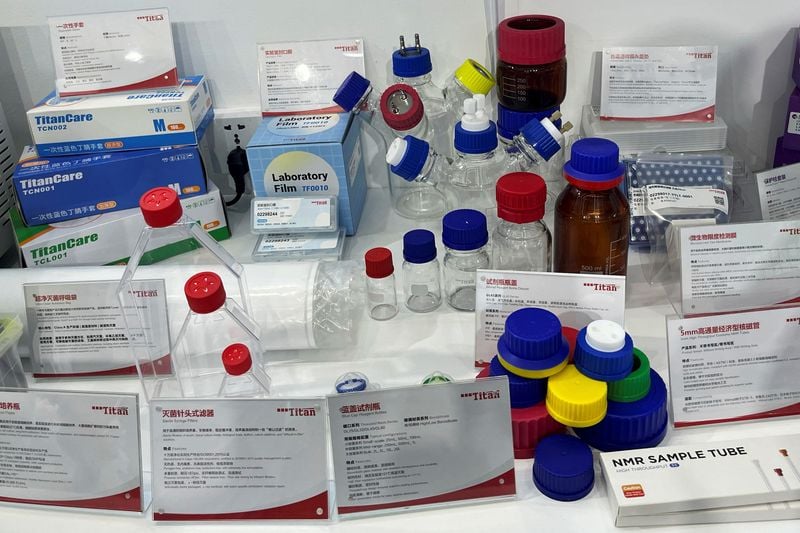 Image for China pharma firms turn to local reagent suppliers to cut costs and delivery times