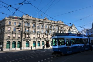 Image for Swiss court shelves case against UBS over Credit Suisse's actions in Mozambique