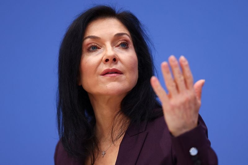 Image for Germany must pivot toward new 'growth engines', economy minister says