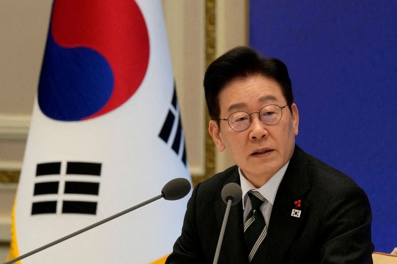 Image for South Korea President Lee to hold summit with Polish PM Tusk on April 13, media reports say