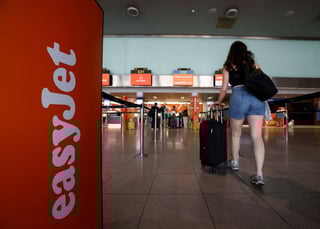 Image for European airlines call for suspension of synthetic fuel mandate