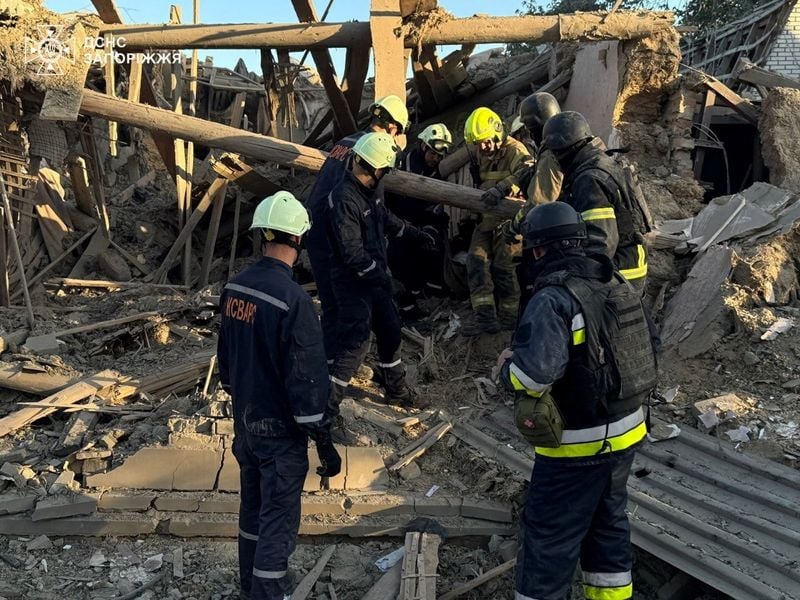 Image for Russian attack on Zaporizhzhia kills three, governor says