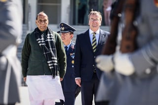 Image for Germany expects to sign submarine deal with India 'soon', defence minister says