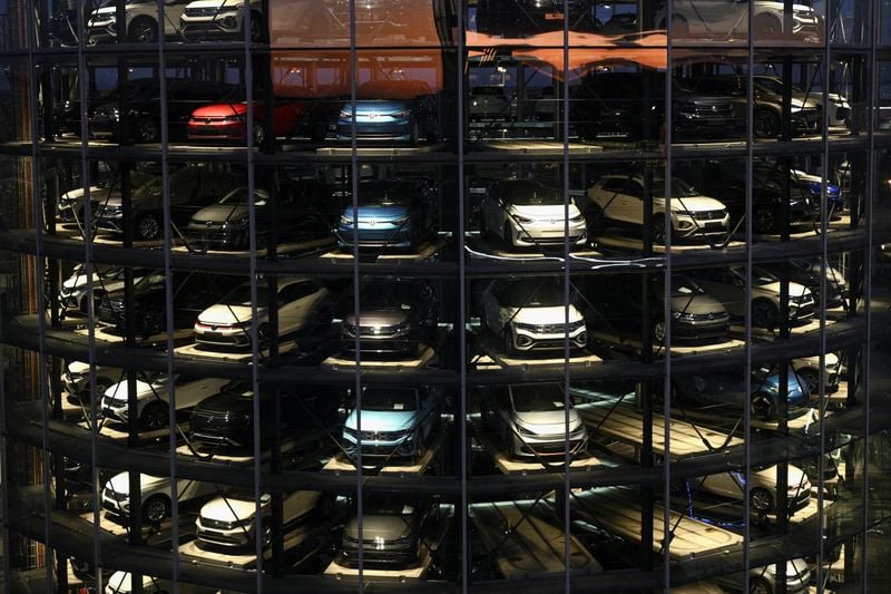 Image for Explainer-European carmakers hope for reprieve on 2035 combustion engine ban