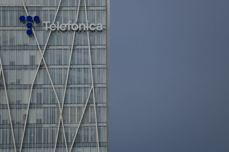 Image for Spanish government cancels contract with Telefonica for using Huawei gear