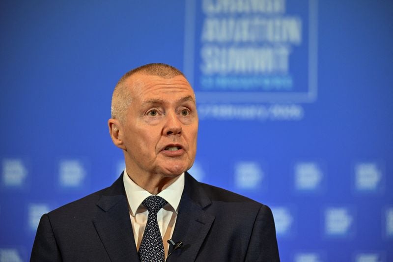 Image for Shortages of new aircraft, fuel put emissions goal at risk, IATA's Walsh says