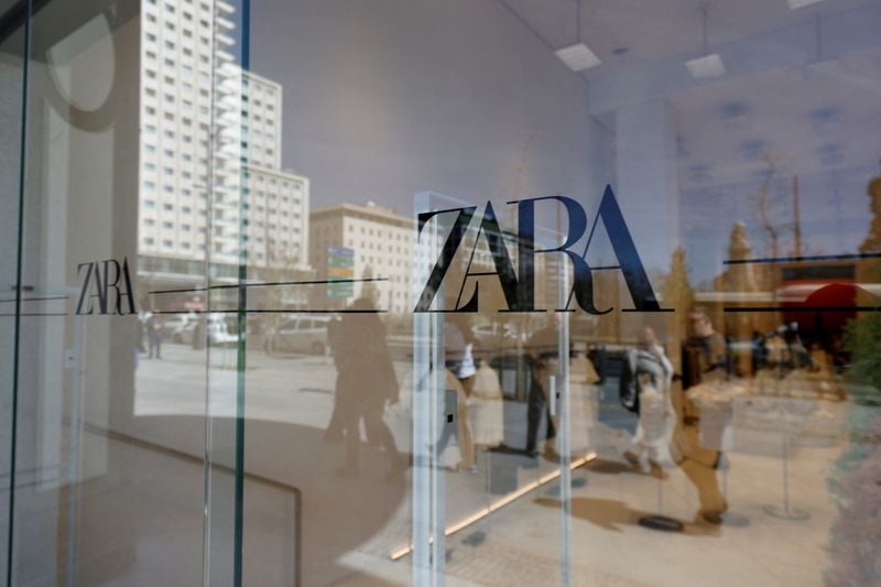Image for Zara turns to AI to generate fashion imagery using real-life models