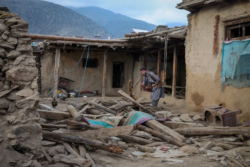 Image for UK sets out support for Afghanistan earthquake victims