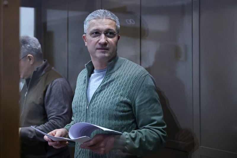 Image for Russia jails senior defence official for 13 years in corruption trial