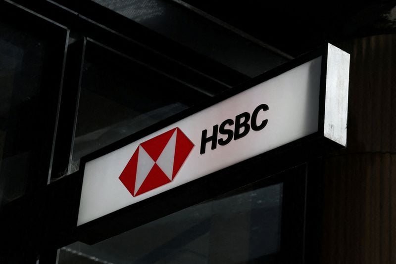 Image for HSBC lifts income outlook, though Madoff lawsuit charges mar profit