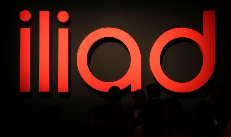 Image for France's Iliad drops Italian tie-up plan; Telecom Italia shares fall