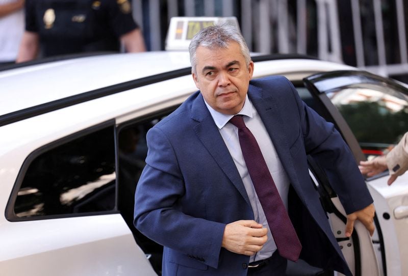 Image for Spanish judge orders PM's ex-ally to be remanded in custody in graft probe