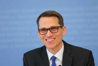 Image for SNB's Schlegel says prolonged energy shock could lift inflation, hit growth