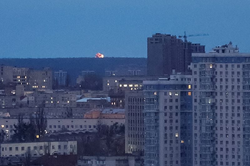 Image for Majority of Russians expect Ukraine war to end in 2026, state pollster says