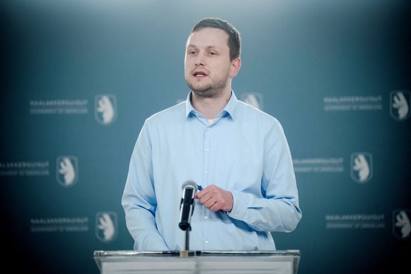 Image for Greenland chooses Denmark over the US, Prime Minister Nielsen says