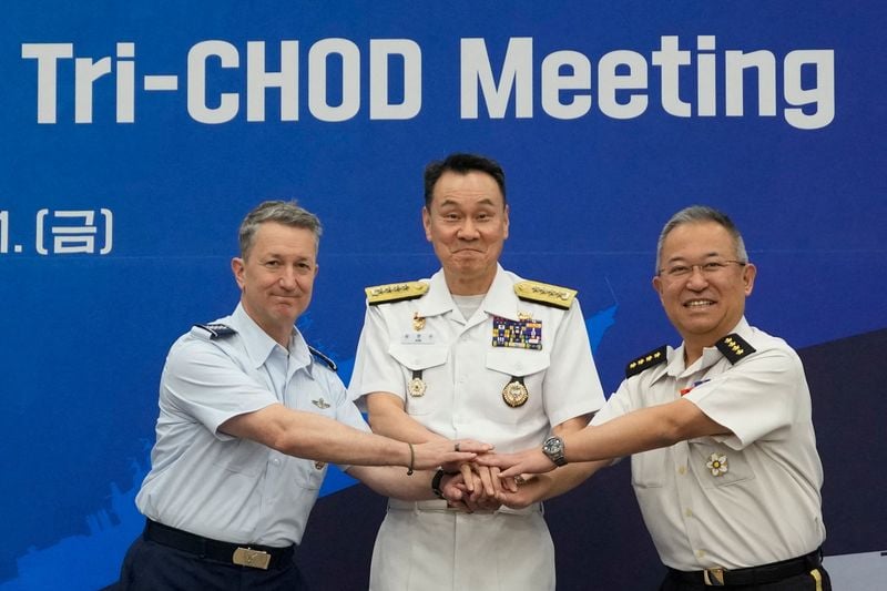 Image for South Korea, Japan, US conduct air drill as defence chiefs meet