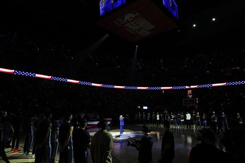 Image for Basketball-Heckler interrupts US anthem at NBA London game with Greenland protest