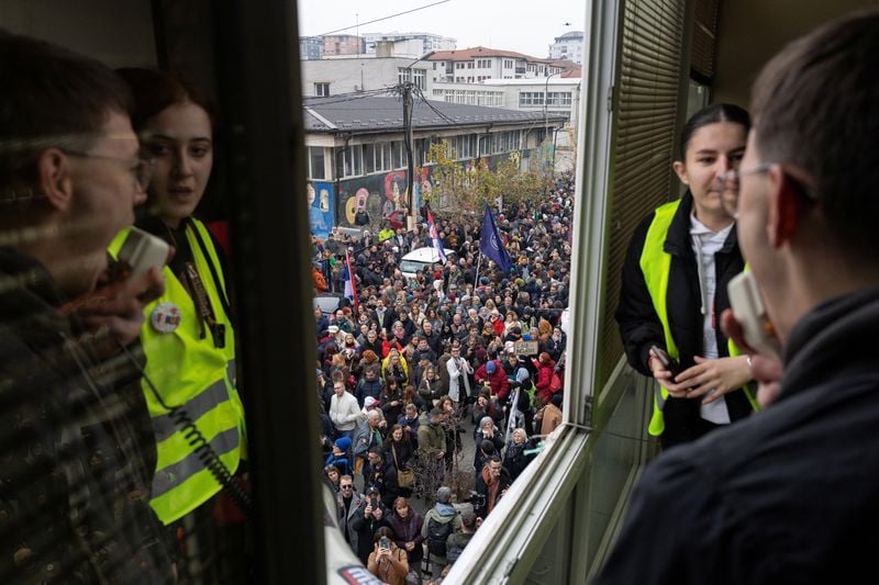 Image for Serbia's students protest against university pressure after railway station tragedy