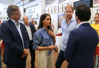 Image for Prince Harry and Meghan meet survivors of Bondi Beach attack on final day of Australia trip