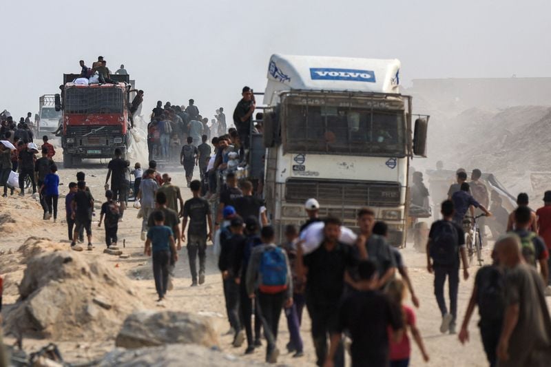 Image for Israel pounds Gaza City, 123 dead in last 24 hours