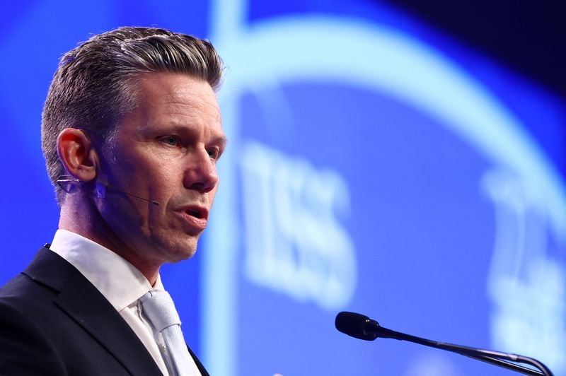 Image for Sweden parliament backs $31 billion borrowing to boost defence