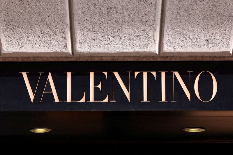 Image for Kering strikes deal to make Valentino eyewear