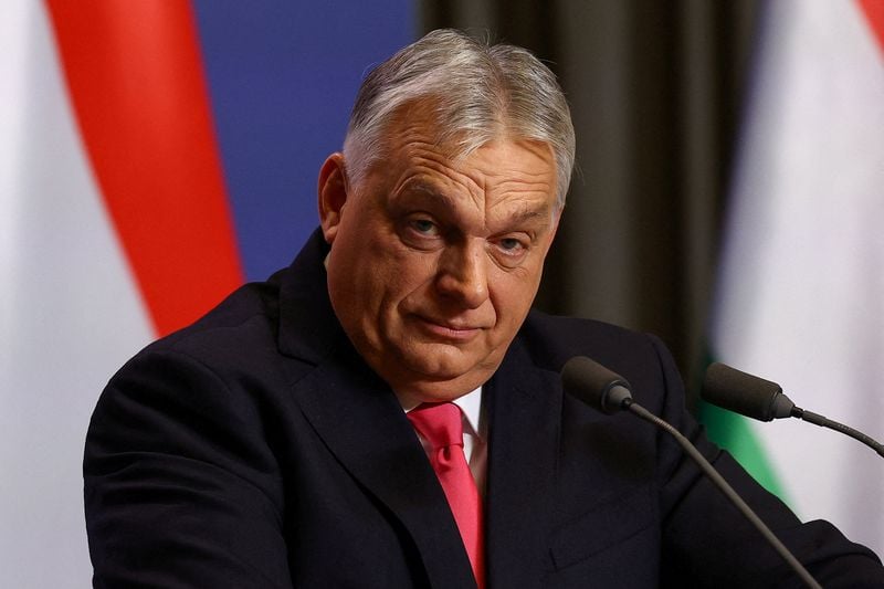 Image for Hungary's PM offers support for restaurants, household heating ahead of election