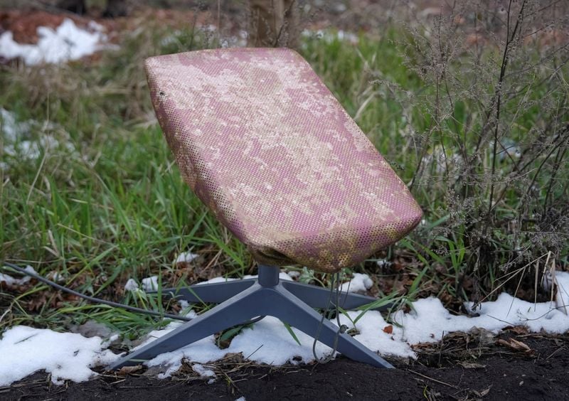 Image for Ukraine says Starlink's global outage hit its military communications