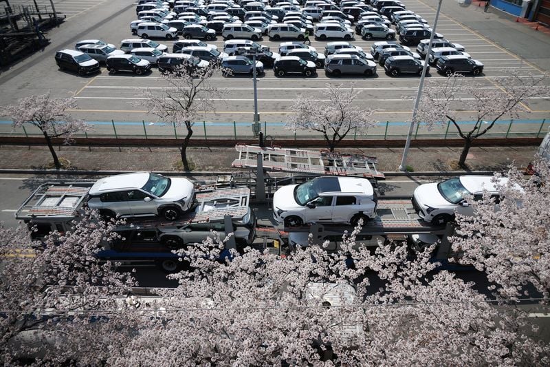 Image for Analysis-Despite tariffs, it's still America first for Asia's legacy automakers