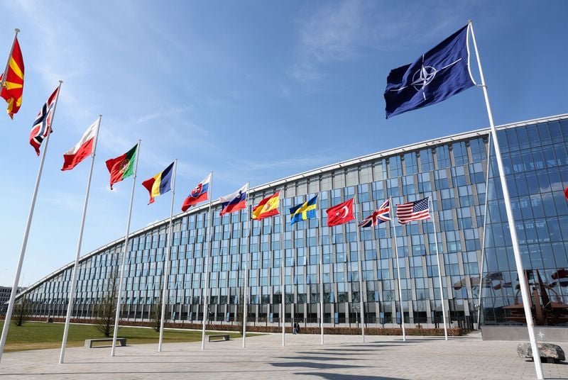 Image for NATO warns Russia to stop 'escalatory' actions after Estonian airspace violation