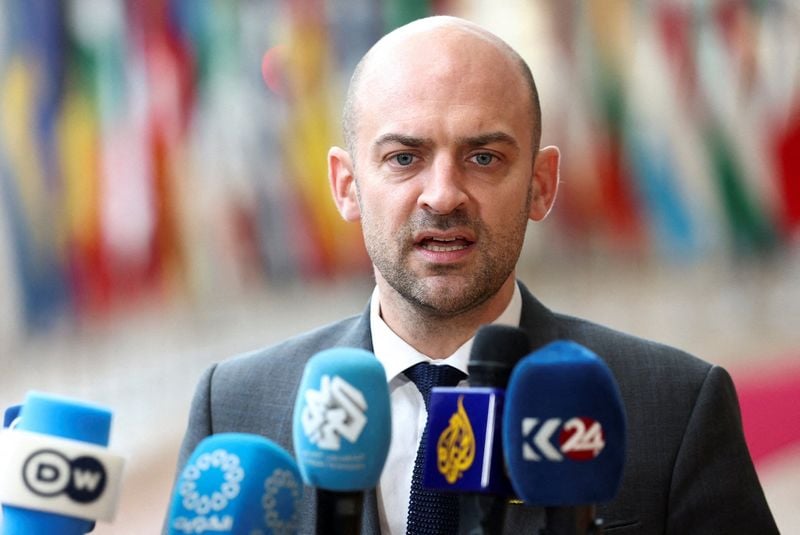 Image for French minister: UK would be met with 'open arms' if it returned to EU single market