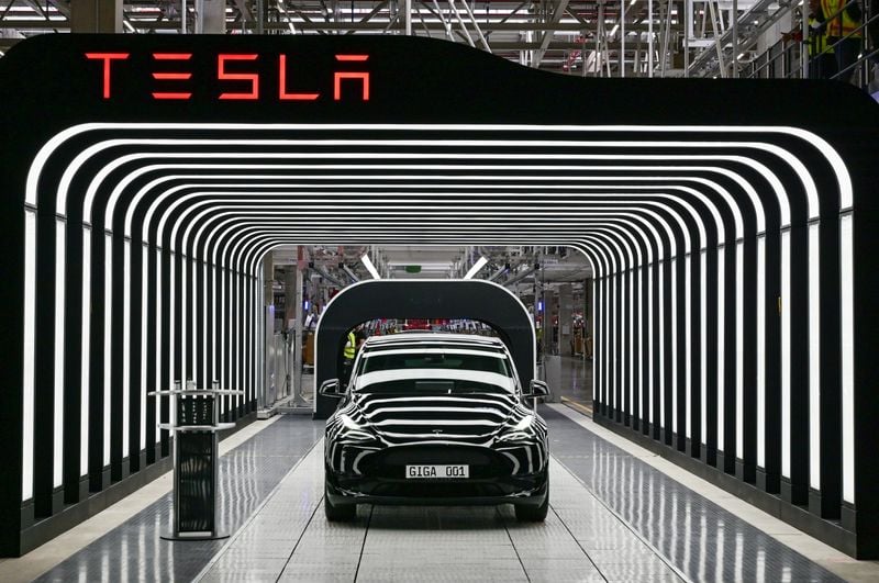 Image for Tesla struggles to course correct from sales skid