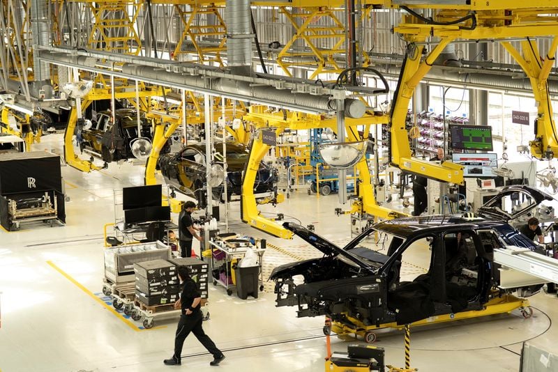 Image for UK factories report new downturn and weak outlook, CBI says