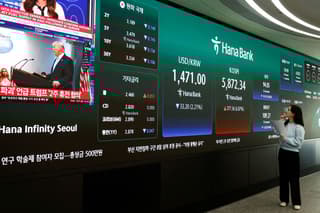 Image for Stocks shaky as Israeli attacks on Lebanon tests Iran ceasefire