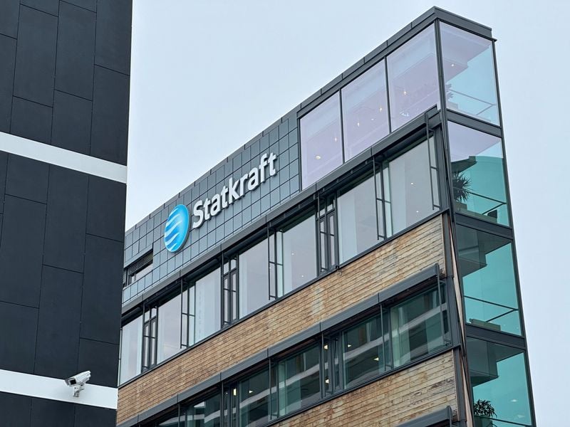 Image for Norway's Statkraft posts higher Q4 core earnings