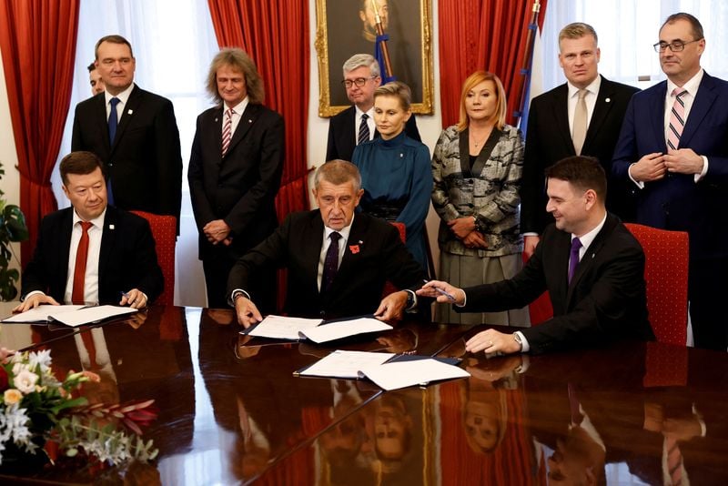 Image for Czech ruling coalition presents plan to partially defund public media