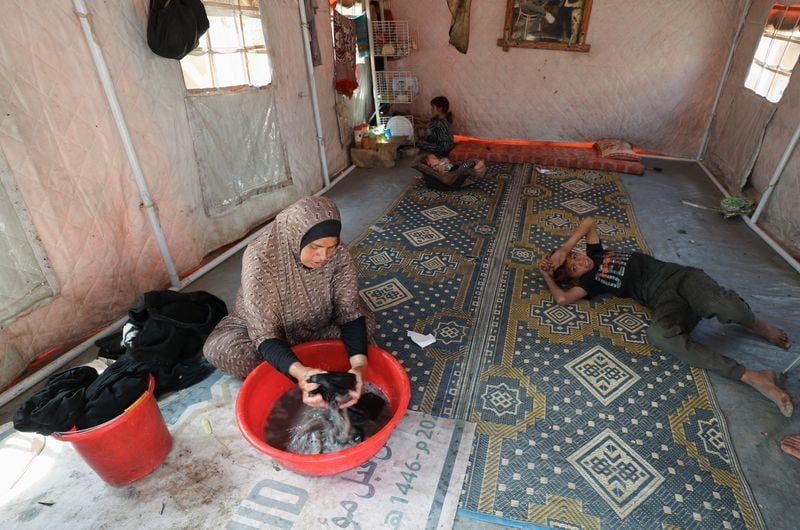 Image for Diary of a Gazan family's descent toward starvation