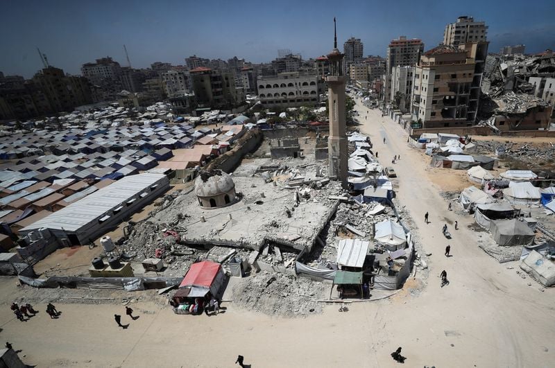 Image for US-backed 60-day Gaza ceasefire envisages gradual return of hostages, official says