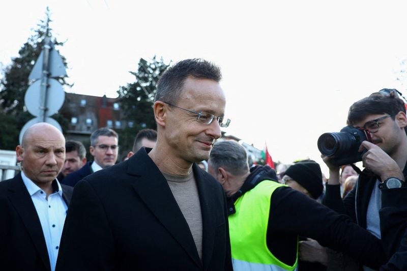 Image for Hungary to block loan for Ukraine, sanctions until Druzhba restarts, minister says