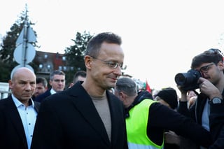 Image for Hungary to block loan for Ukraine, sanctions until Druzhba restarts, minister says