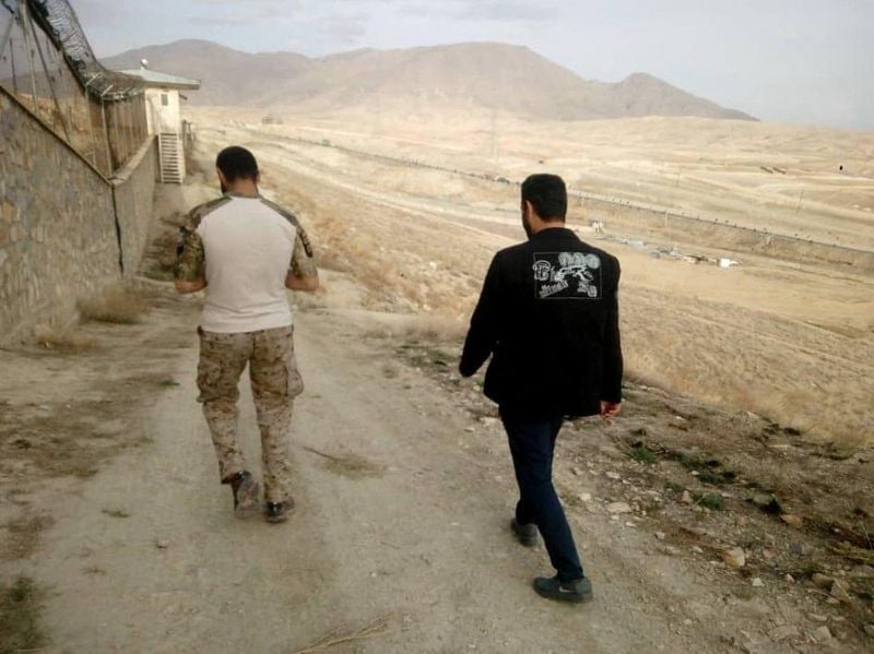 Image for Trump weighs revoking legal status for 240,000 Ukrainians