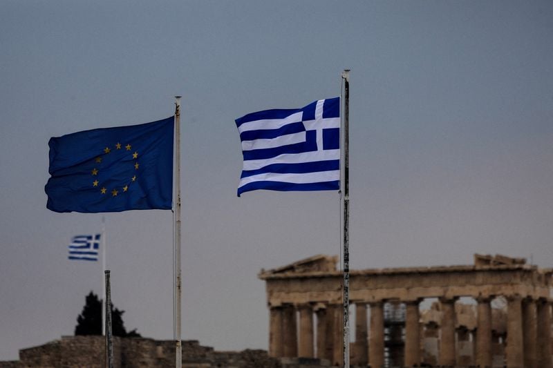 Image for Greece faces loans challenge after bank crisis recovery, ECB blog says