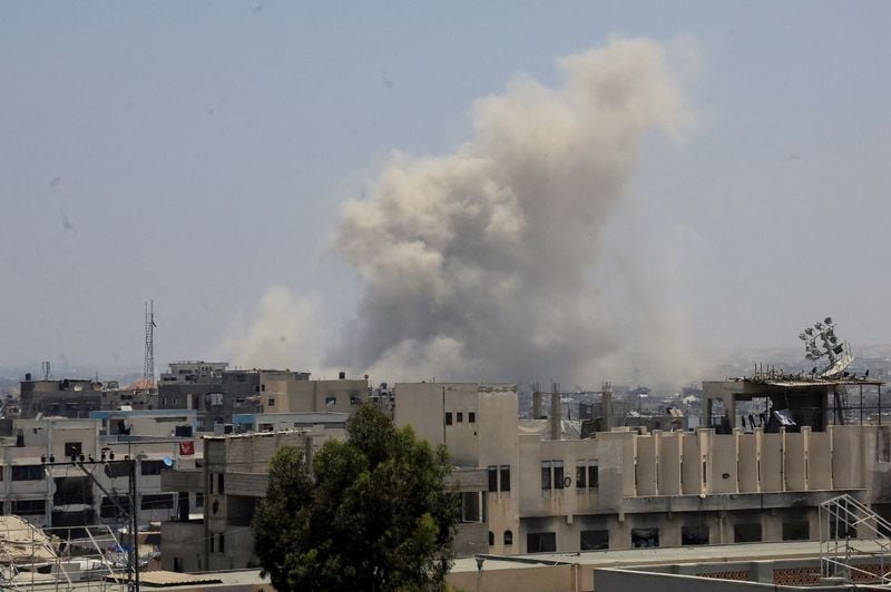 Image for Fifty killed in Gaza, many trying to reach food, as UN denounces Israeli-backed aid system