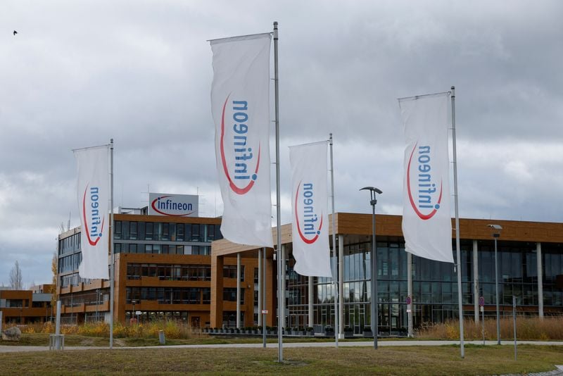 Image for Infineon boosts investment target by 500 million euros to meet data centre demand
