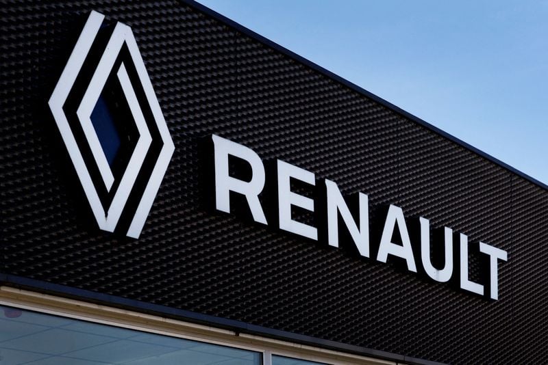 Image for Renault to take full control of electric van firm Flexis, buying out Volvo, CMA CGM