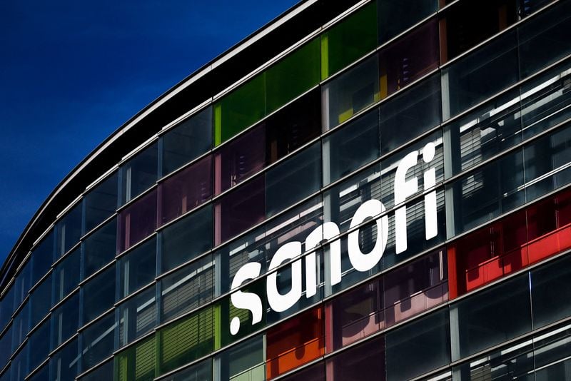 Image for Sanofi notes 'negative buzz' around vaccines as profit beats forecasts