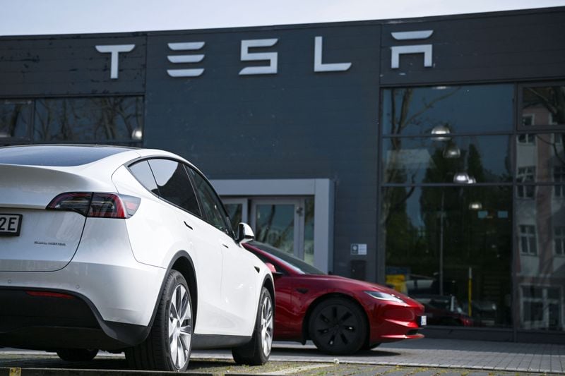 Image for Tesla's European sales rout continues but new Model Y boosts Norway deliveries
