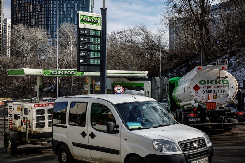 Image for Ukraine's gas imports tumble, further imports expected to be low