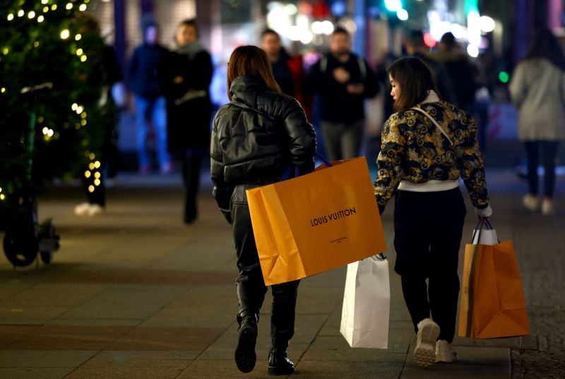 Image for Poor retail sales data highlight euro zone's consumption slump