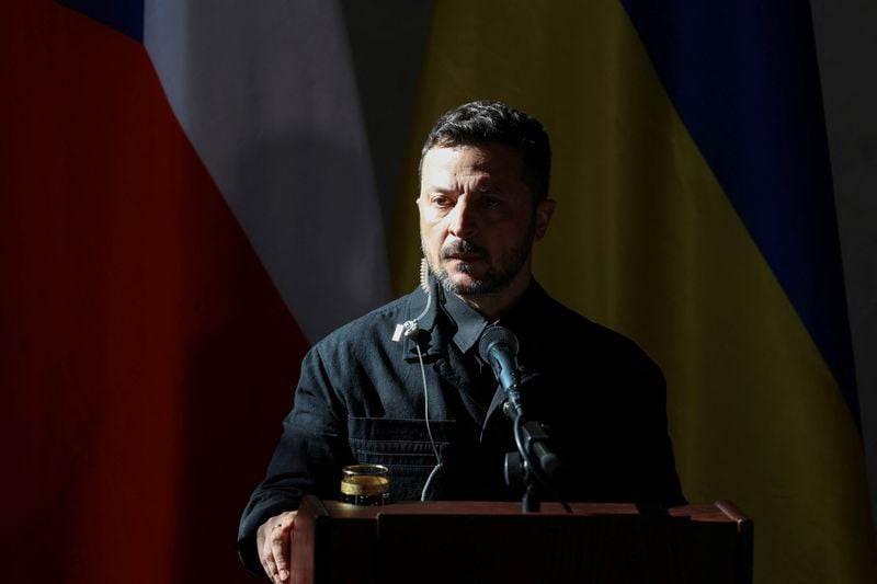 Image for Ukraine's Zelenskiy: Ceasefire with Russia possible at any moment